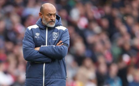 West Ham in Crisis as Nuno Faces Toxic Atmosphere and Fan Revolt