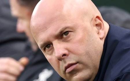 Slot Under Pressure as Liverpool Stumble into Crisis After Fourth Consecutive Defeat