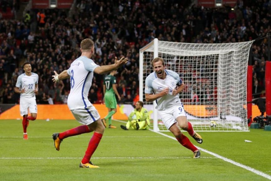 England seal World Cup qualification as Harry Kane stars in 5-0 rout of Latvia