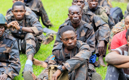Uganda hands over Congolese soldiers