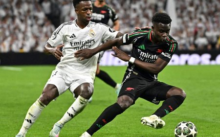 Kvaratskhelia, Vinicius and now Saka! Match-worn shirts smashed record