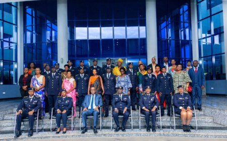 Rwanda honors 74 retiring police officer