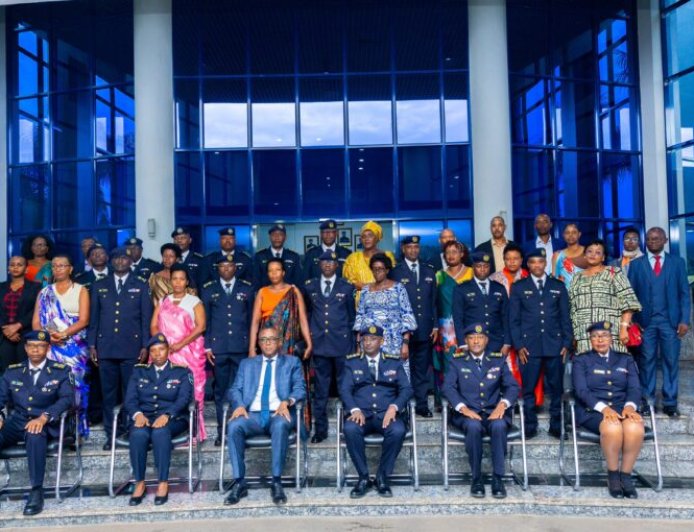 Rwanda honors 74 retiring police officer