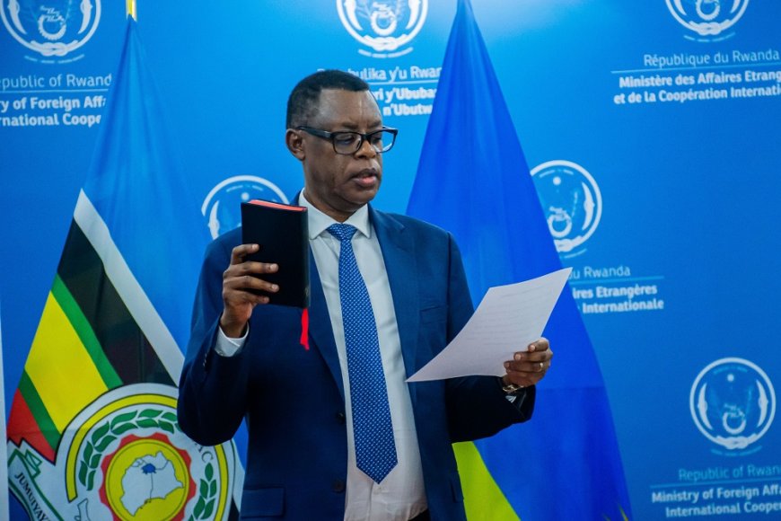 Paul Kagame  makes minor Government reshuffle